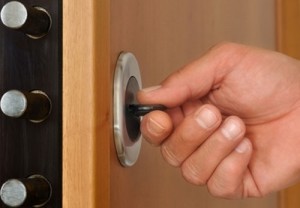 Apertura porta Campi Bisenzio